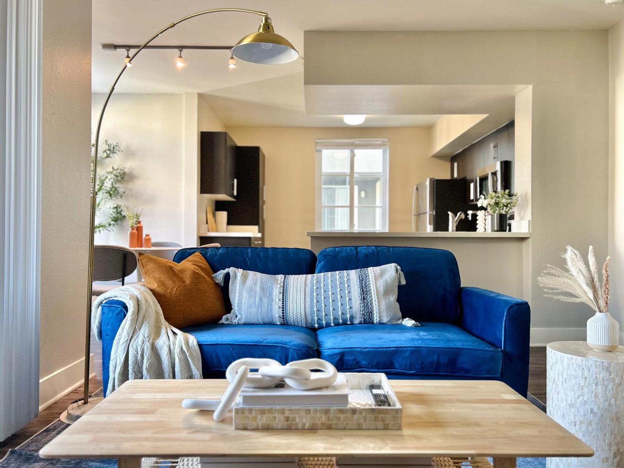2Bd 2Ba Santa Monica Apartment With Relaxing Pool View Los Angeles Eksteriør billede